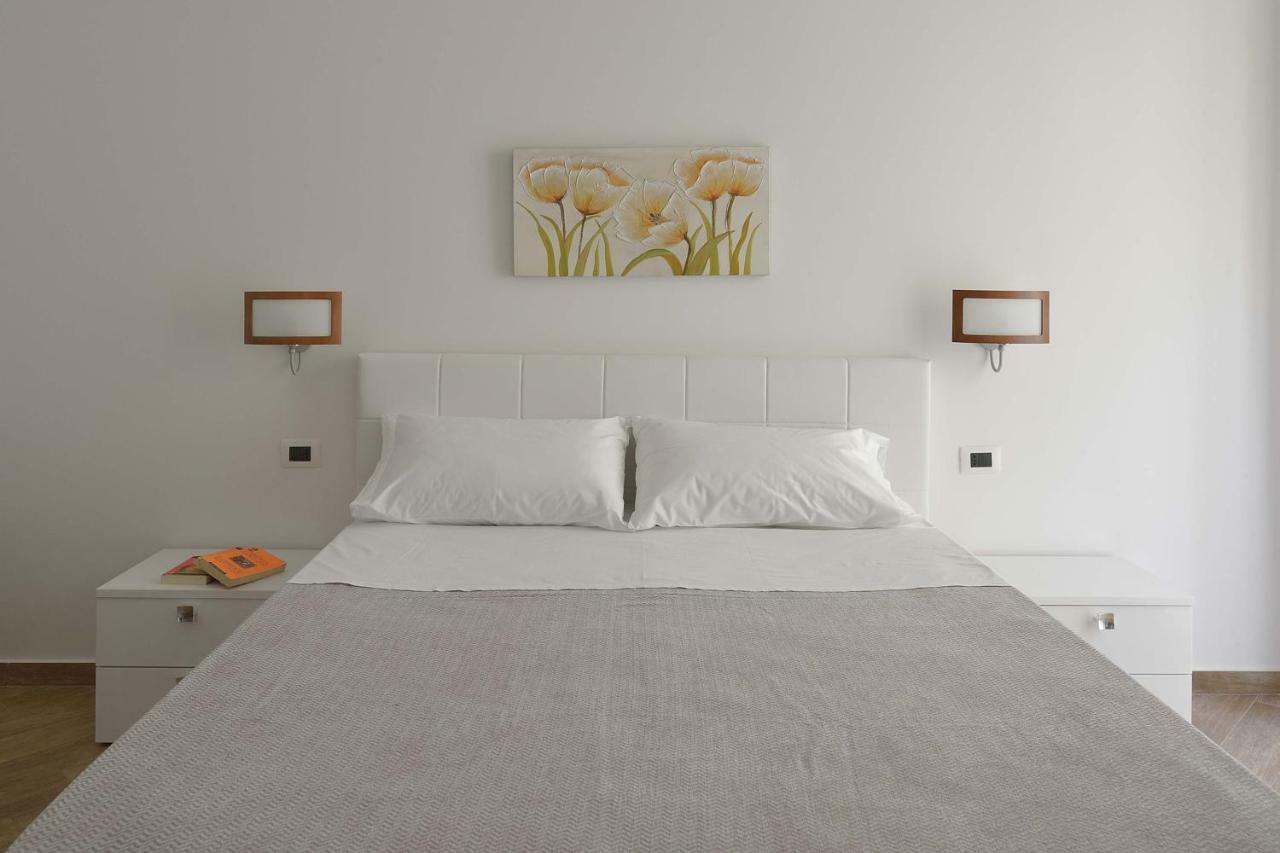 Cavaliere Costa Bed & Breakfast Porto Empedocle Ngoại thất bức ảnh