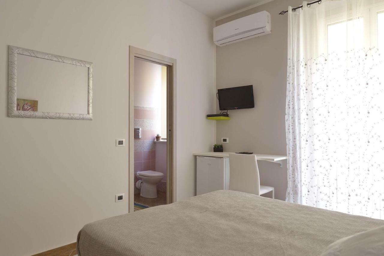 Cavaliere Costa Bed & Breakfast Porto Empedocle Ngoại thất bức ảnh